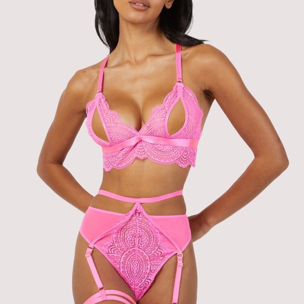 Playful Promises High Waisted Pink Thong Suspender US 16